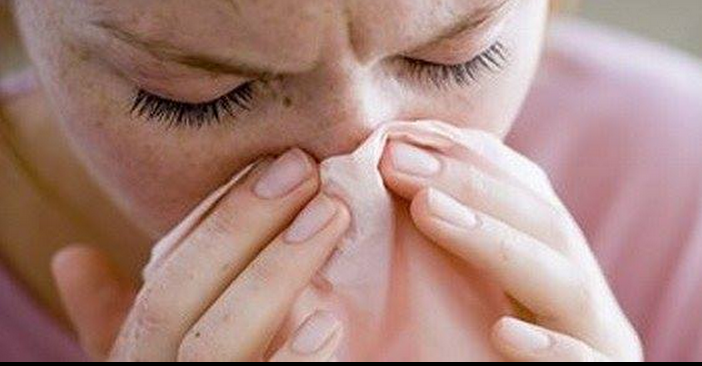 Naso chiuso: 10 rimedi naturali