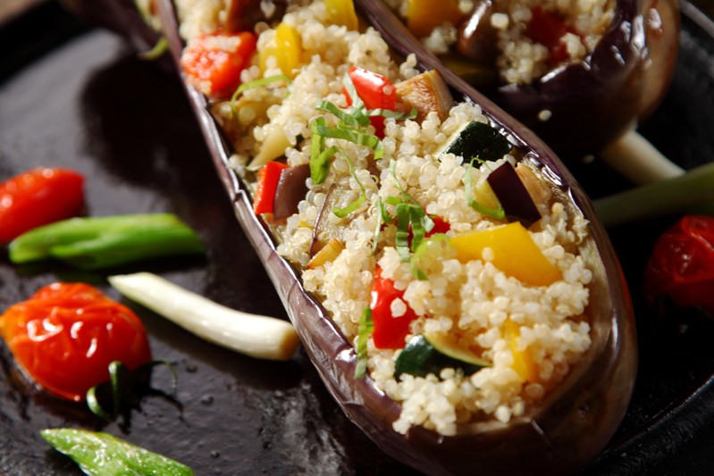 Melanzane ripiene di couscous di verdure - Fidelity Cucina