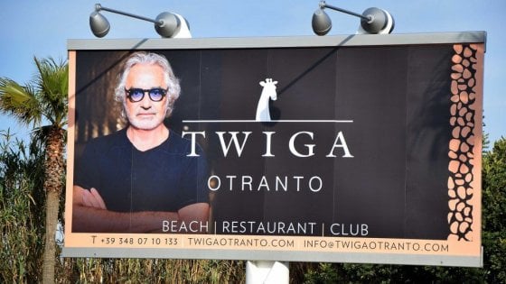 Otranto, sigilli al cantiere del Twiga di Briatore: "Autorizzazioni irregolari, è un'area agricola" - Repubblica.it