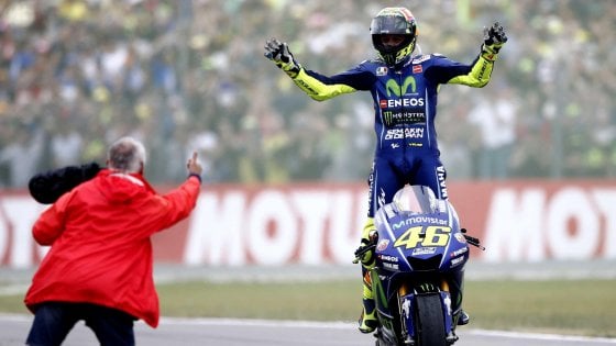 MotoGp, Assen: Rossi torna a vincere dopo oltre un anno, Petrucci secondo. Dovizioso leader del mondiale - Repubblica.it