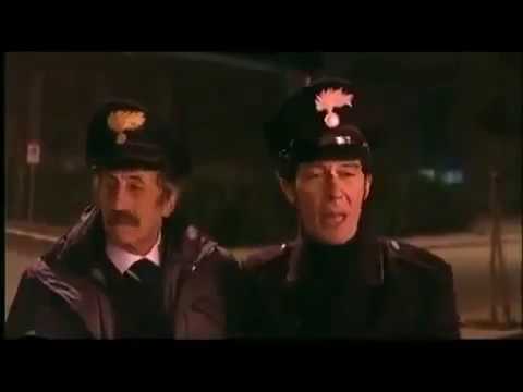 Il camionista al posto di blocco dei Carabinieri - Barzelletta di Uccio De Santis - YouTube - LinkShared