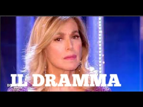 IL DRAMMA DI BARBARA D'URSO - Ecco Chi Le Ha Rovinato La Vita... - YouTube - LinkShared