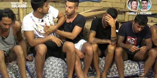 Botte da orbi a Temptation Island, tutti contro tutti sui social | Anticipazioni Tv e News