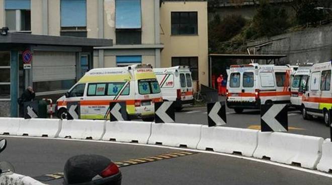 Meningite, genovese di 20 anni ricoverato al San Martino - Genova 24