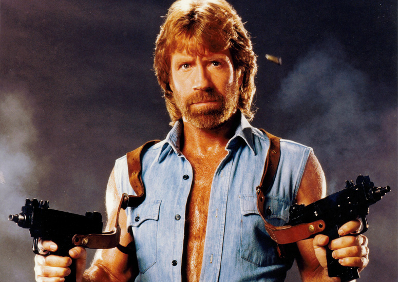 Chuck Norris, due infarti in 45 minuti: "Stava morendo" - Il Blog Di Marco Zuccardi