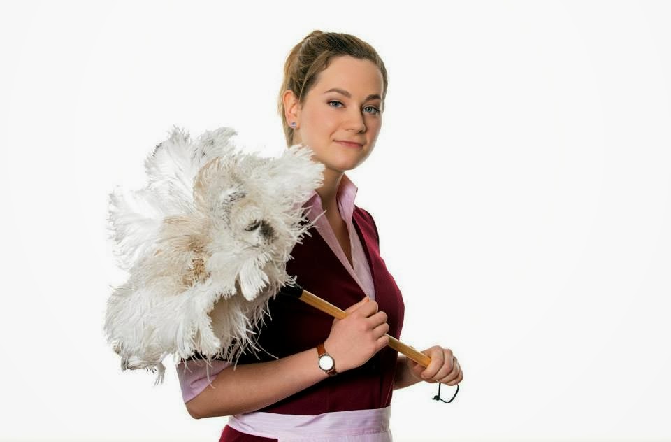 Skip.Li | Christin Balogh come Tina Kessler il ruolo e la sua vita personale dell'attrice di tempesta d'amore.