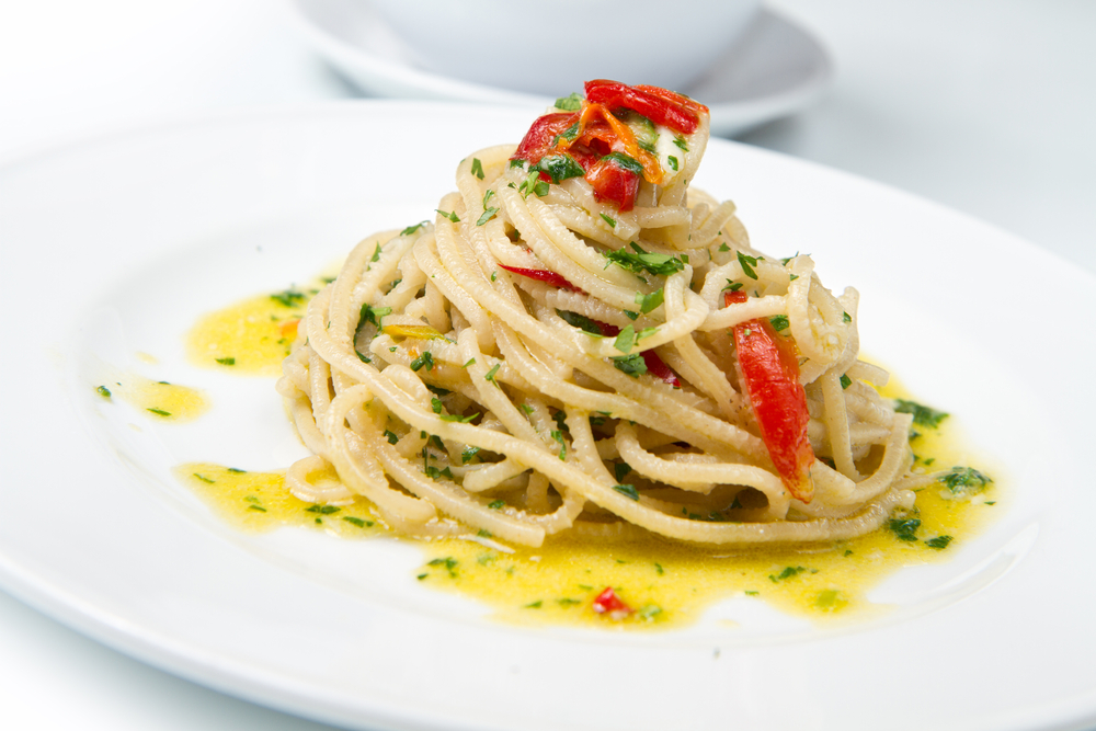 Spaghetti aglio olio e peperoncino: ricetta rapida e golosa
