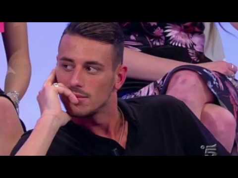 UeD: scandalo Mattia Marciano, il tronista scoperto e umiliato sui Social. Accuse choc. - YouTube - LinkShared