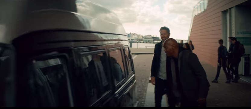 Come ti ammazzo il bodyguard (Ryan Reynolds, Samuel L.Jackson) - Scena in italiano "Bevilo bevilo" - Il Blog Di Marco Zuccardi
