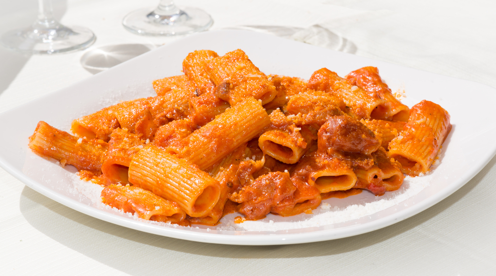 Pasta alla zozzona, la ricetta originale romana