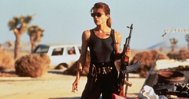 Terminator 6: Linda Hamilton è Sarah Connor nella nuova foto dal set