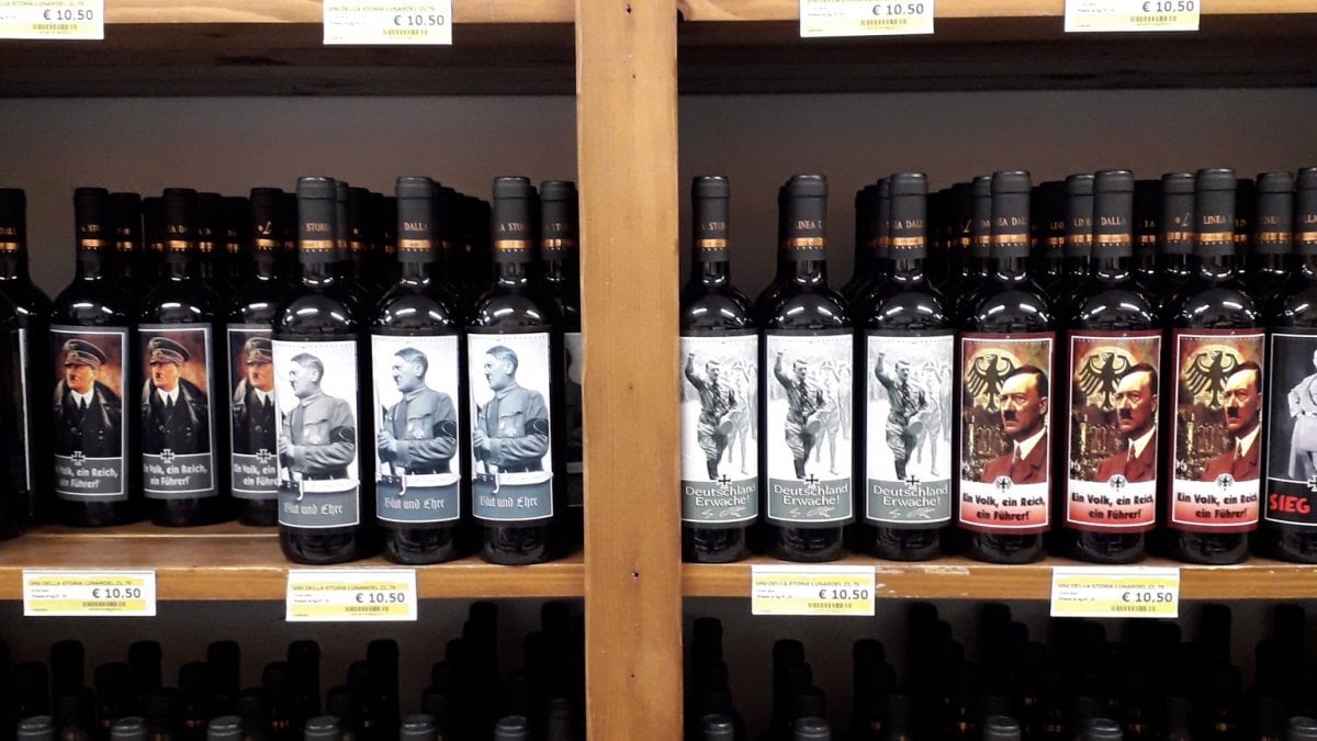 Hitler e Mussolini sugli scaffali, il supermarket del vino nazista - Repubblica.it