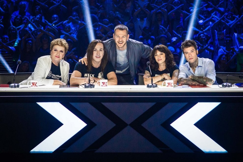 X Factor, al via le audizioni della 12esima edizione: i giudici si stringono intorno ad Asia Argento  - Spettacoli - Repubblica.it