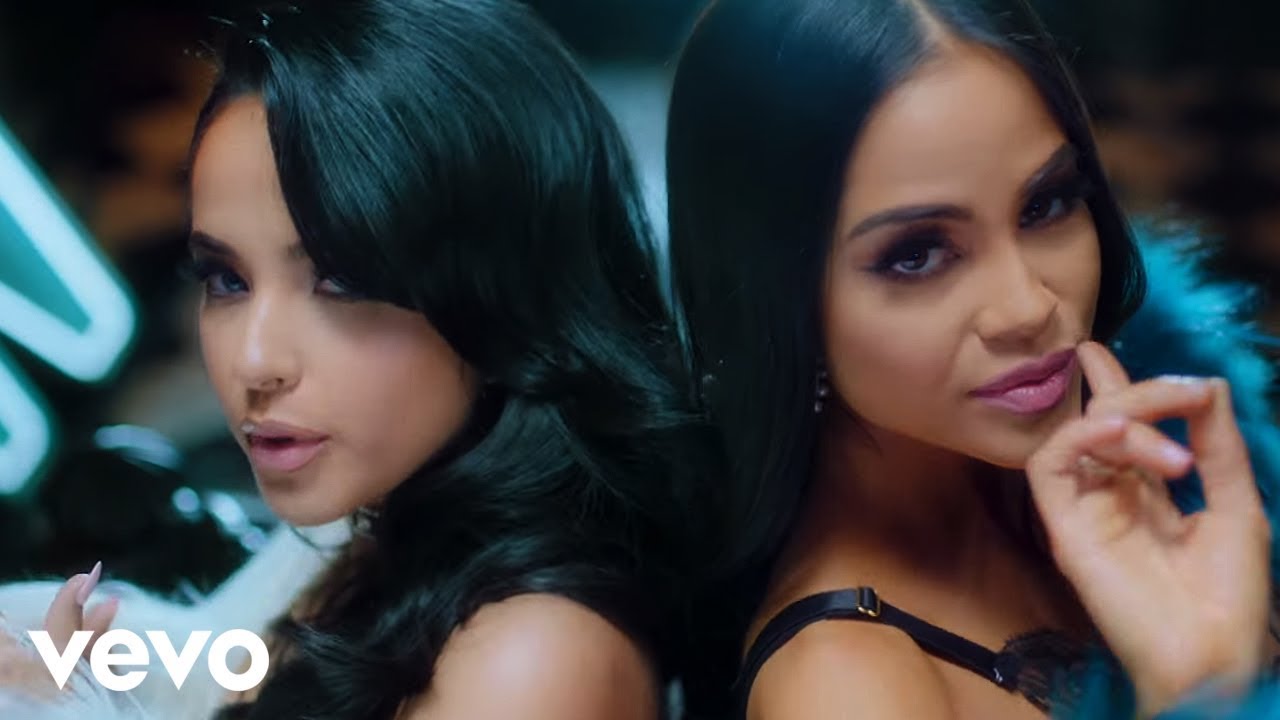 Becky G, Natti Natasha - Sin Pijama (Video Oficial)