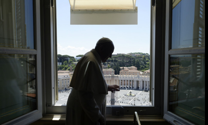 Papa Francesco, ecco come pregare per vincere l'ansia da Covid 