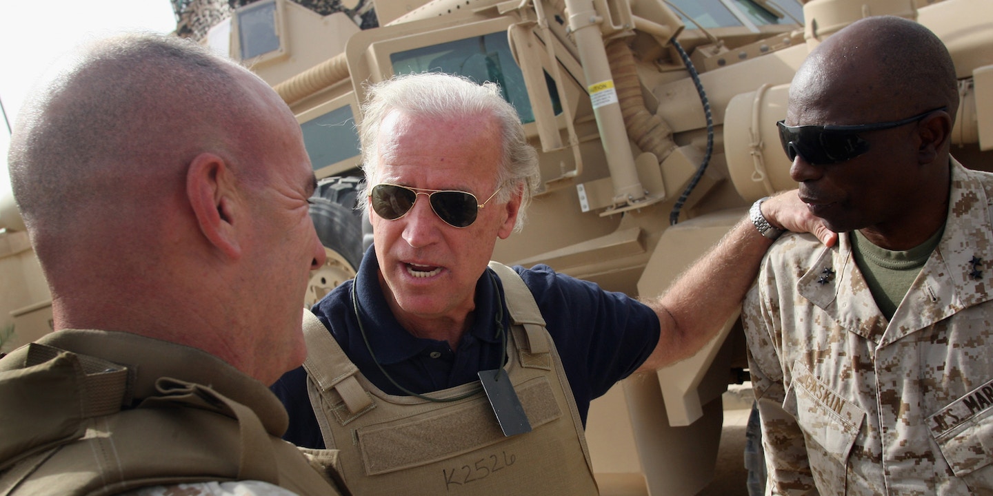 Joe Biden ha sostenuto tutte le guerre intraprese dagli USA negli ultimi 40 anni. Il caso della Serbia - Database Italia