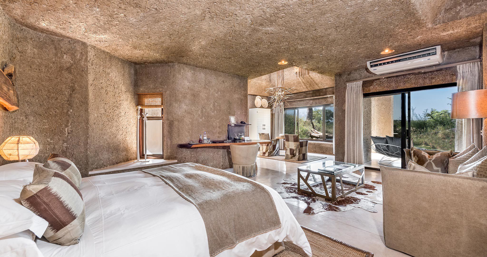 Sabi Sabi Game Reserve: Sabi Sands Lodges