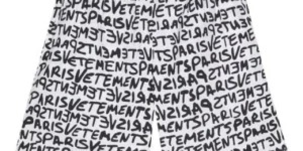 Top Clothing Brands Dominating Youth Style in 2025