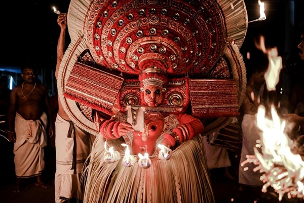 Luxury South India Tours Packages | Luxury Vacation South India