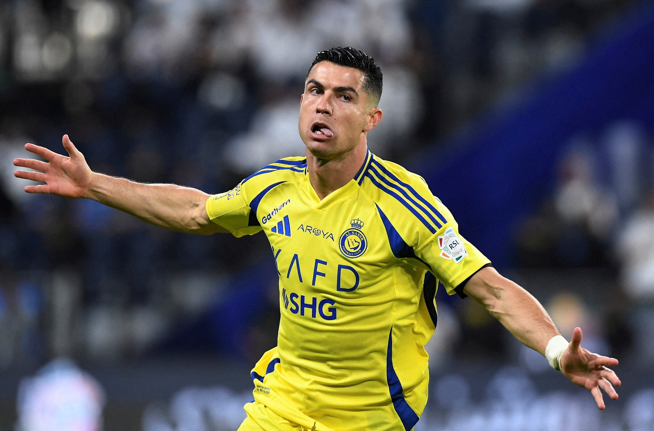 How long Ronaldo contract lasts? Key duration and renewal options revealed!