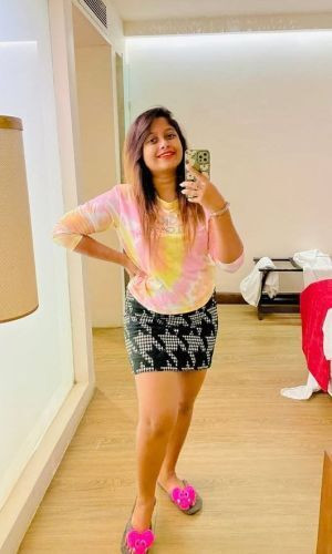 julite escort